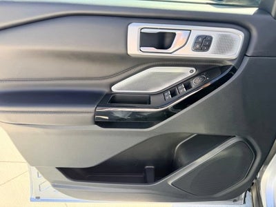 2021 Ford Explorer Platinum