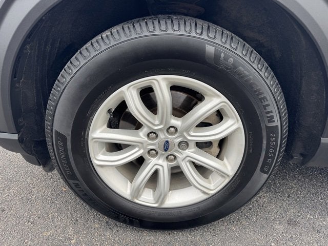 2021 Ford Explorer Base