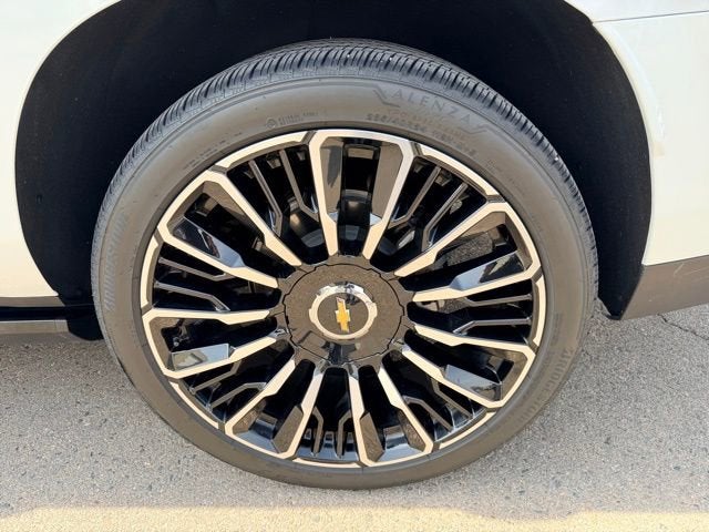 2025 Chevrolet Suburban High Country