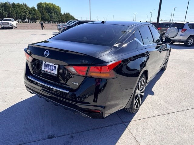 2022 Nissan Altima 2.5 SR