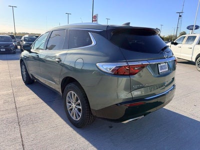 2022 Buick Enclave Essence