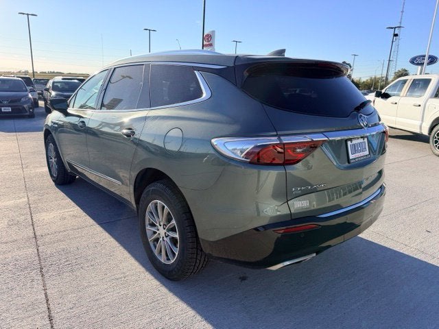 2022 Buick Enclave Essence