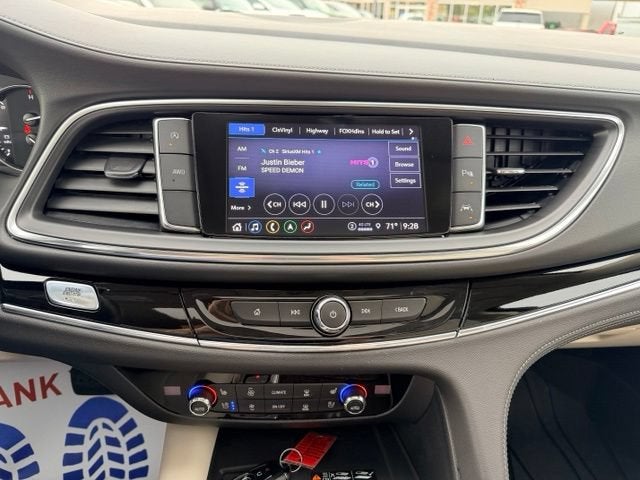 2024 Buick Enclave Avenir