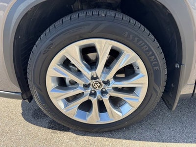 2022 Toyota Highlander Limited