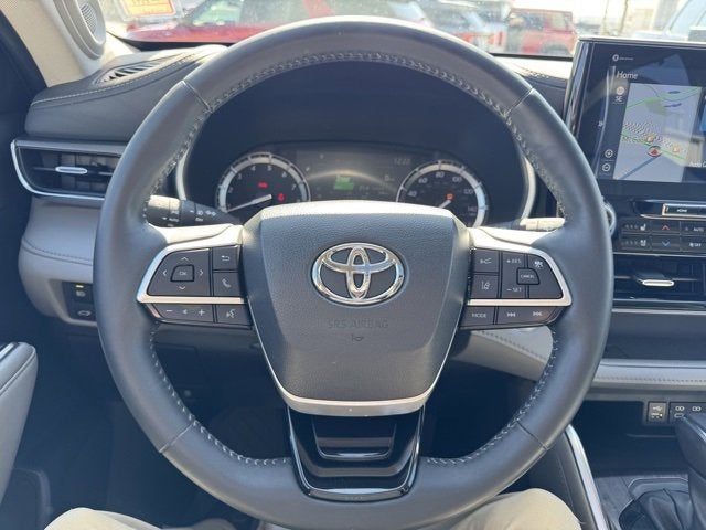 2022 Toyota Highlander Limited