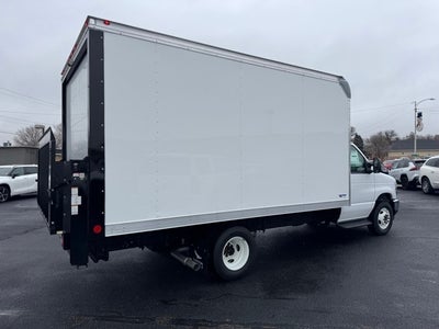 2025 Ford E-350SD Base Cutaway