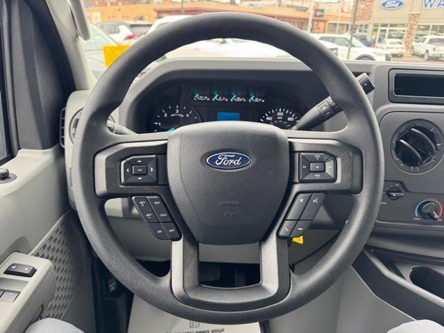 2025 Ford E-350SD Base Cutaway