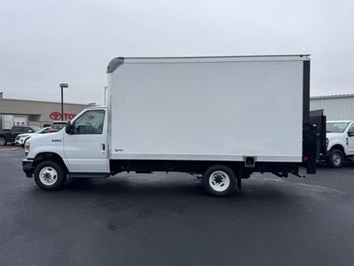 2025 Ford E-350SD Base Cutaway