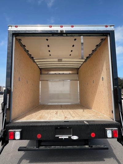 2025 Ford E-350SD Base Cutaway