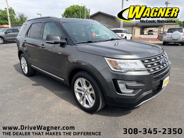 2017 Ford Explorer XLT 4WD's photo