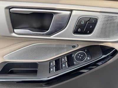 2023 Ford Explorer Platinum