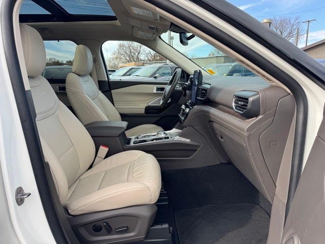 2023 Ford Explorer Platinum