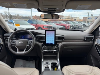 2023 Ford Explorer Platinum