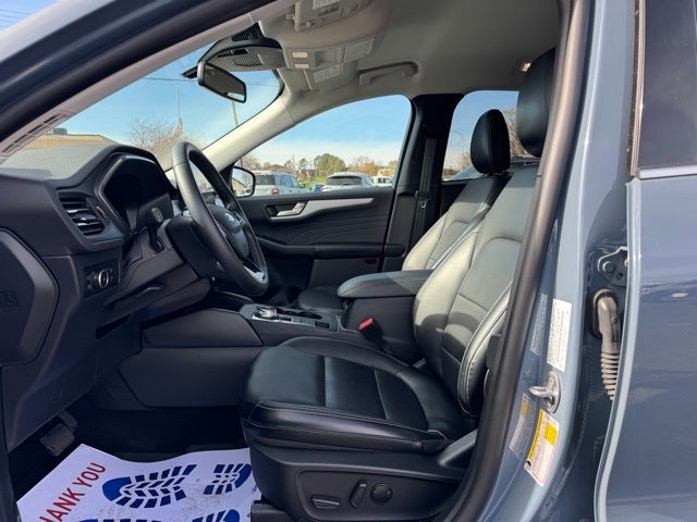 2025 Ford Escape Hybrid Platinum