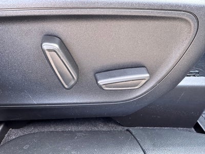 2025 Ford Escape Hybrid Platinum