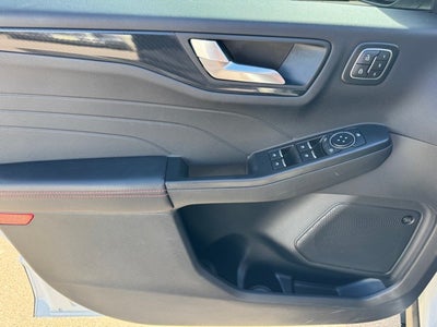 2025 Ford Escape Hybrid ST-Line Select