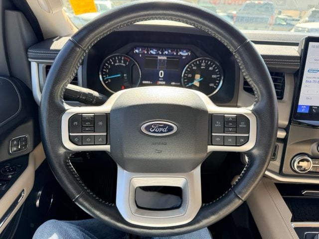 2022 Ford Expedition Max XLT