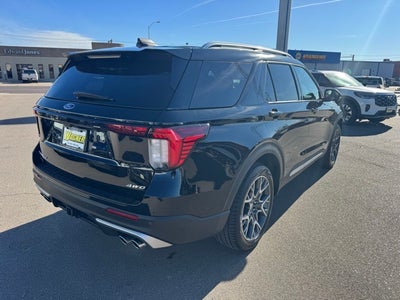 2025 Ford Explorer Platinum