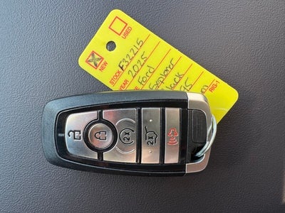 2025 Ford Explorer Platinum