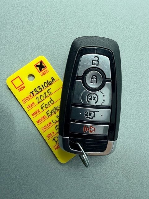 2025 Ford Explorer Platinum