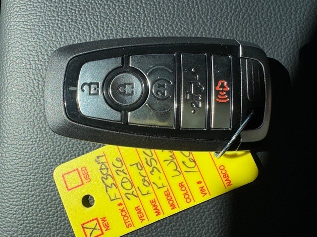 2026 Ford F-350SD Lariat