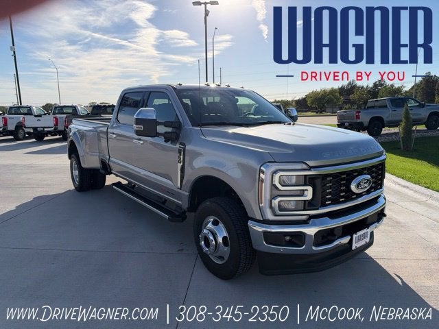 2027 Ford F-350SD Lariat DRW