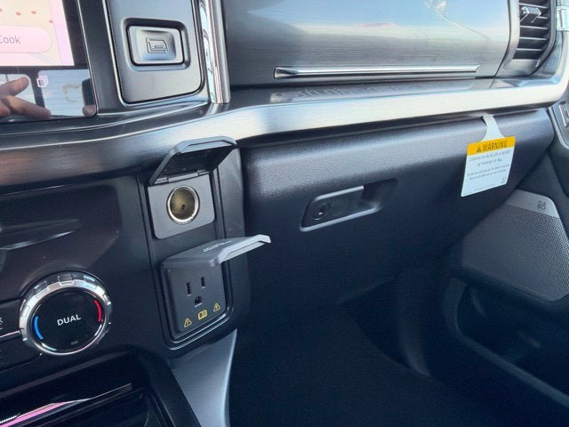 2027 Ford F-350SD Lariat DRW