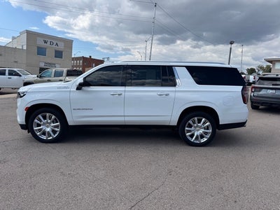 2021 Chevrolet Suburban High Country