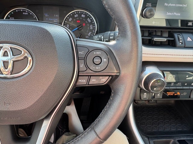 2022 Toyota RAV4 Hybrid XLE Premium