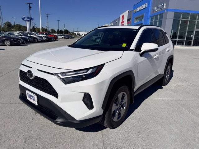 2022 Toyota RAV4 XLE