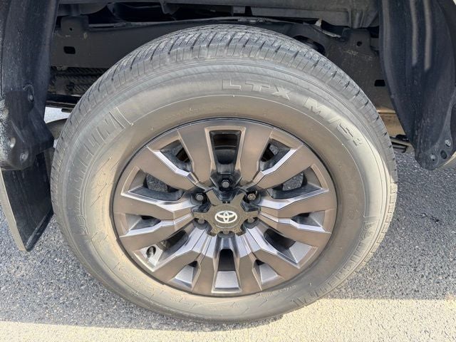 2023 Toyota Tacoma Limited V6