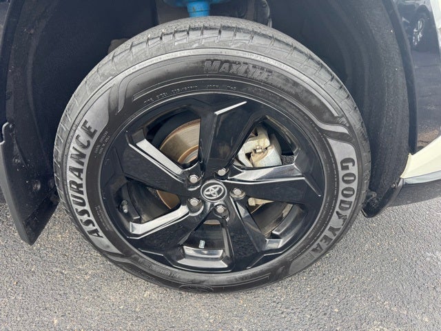 2020 Toyota RAV4 Hybrid XSE