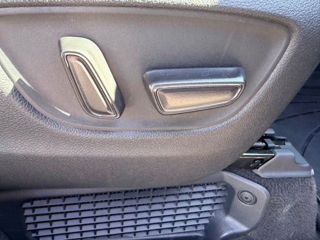 2022 Toyota Sienna XSE 7 Passenger