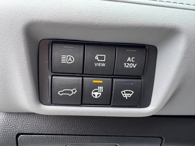 2022 Toyota Highlander Hybrid Platinum