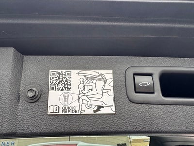 2022 Toyota Highlander Hybrid Platinum