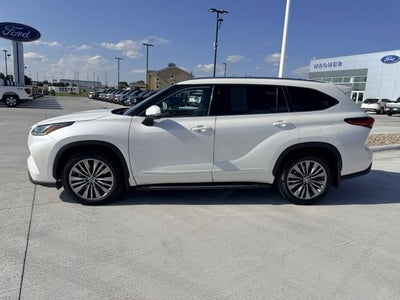 2021 Toyota Highlander Platinum