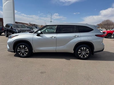 2020 Toyota Highlander XLE