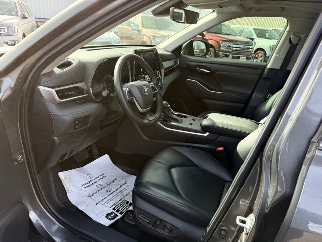 2024 Toyota Highlander Hybrid XLE