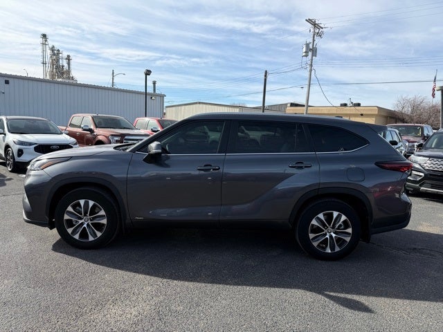 2024 Toyota Highlander Hybrid XLE