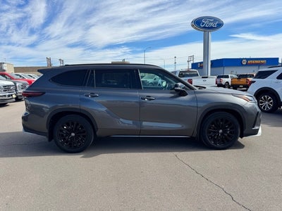 2024 Toyota Highlander XSE