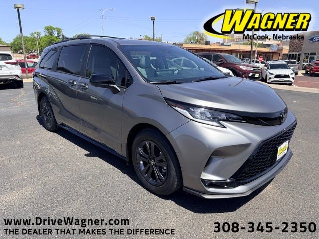 2026 Toyota Sienna XSE 7 Passenger