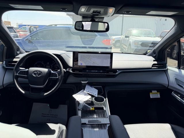 2026 Toyota Sienna XSE 7 Passenger