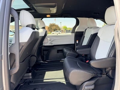 2026 Toyota Sienna XSE 7 Passenger