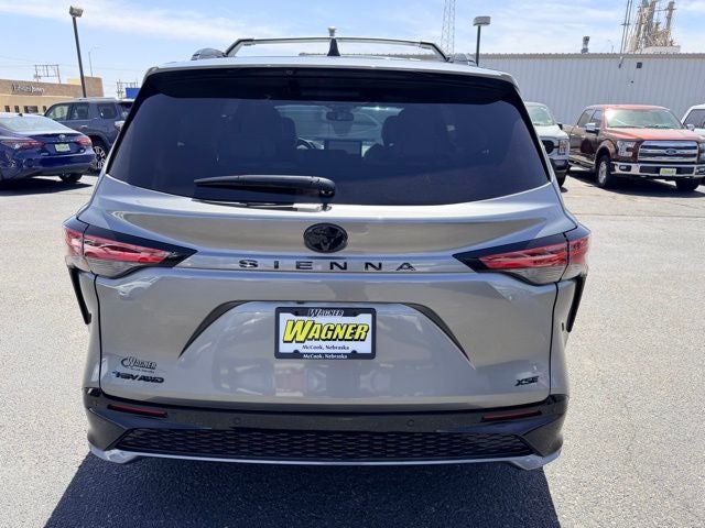 2026 Toyota Sienna XSE 7 Passenger