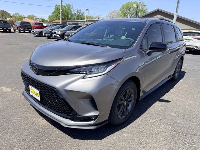 2026 Toyota Sienna XSE 7 Passenger
