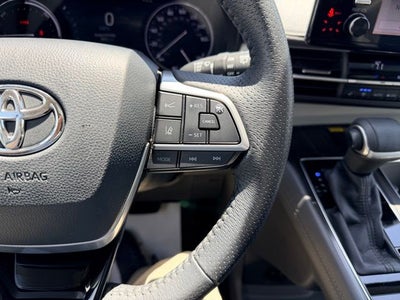 2021 Toyota Sienna Limited 7 Passenger