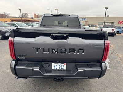 2024 Toyota Tundra Hybrid Platinum