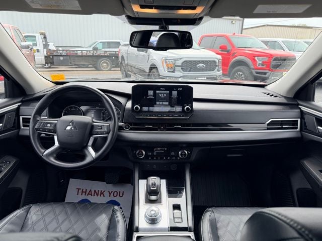 2022 Mitsubishi Outlander SEL