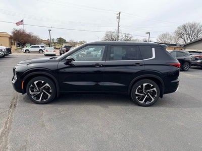 2022 Mitsubishi Outlander SEL