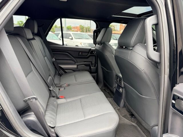 2025 Toyota 4Runner TRD Off-Road Premium